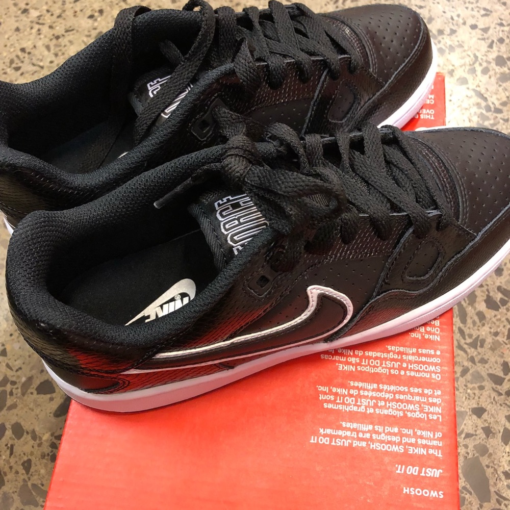 ❌SOLD❌Brand new women’s Nike
